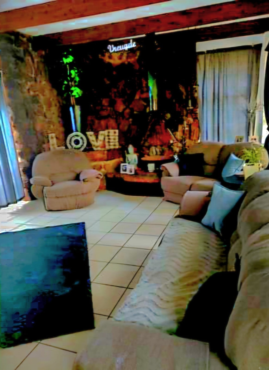 3 Bedroom Property for Sale in Schoemansville North West